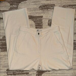Zara The Alma Wide Leg Cream jeans Casual denim Size 10 US